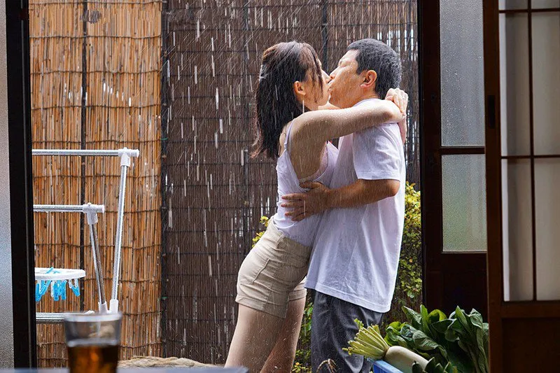 Anh xã đang điều trị ysl, vợ tìm đến em chồng để được thỏa mãn